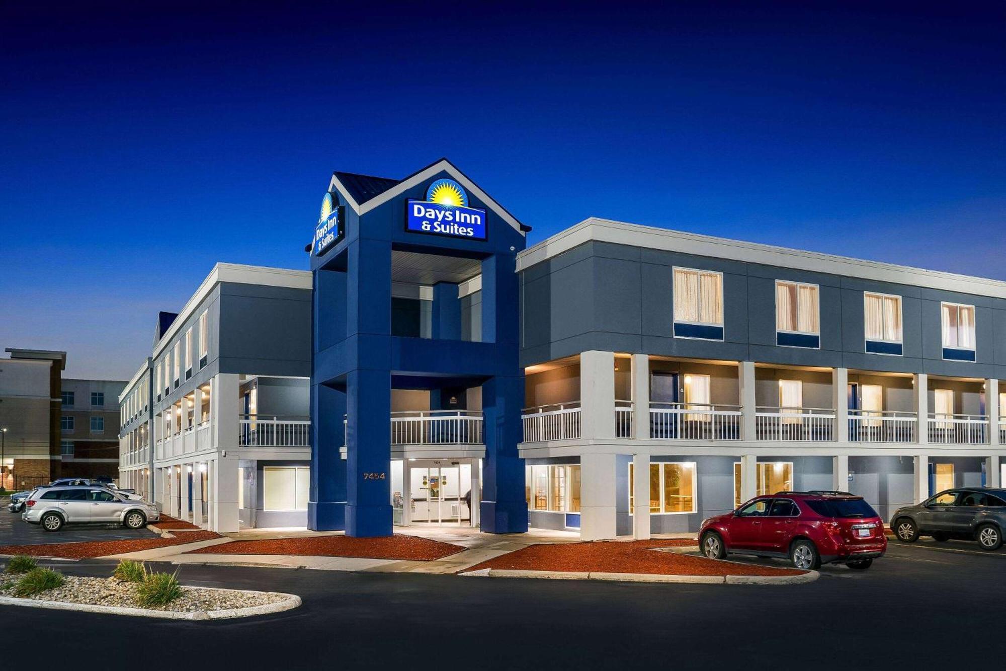Days Inn & Suites By Wyndham Warren Zewnętrze zdjęcie